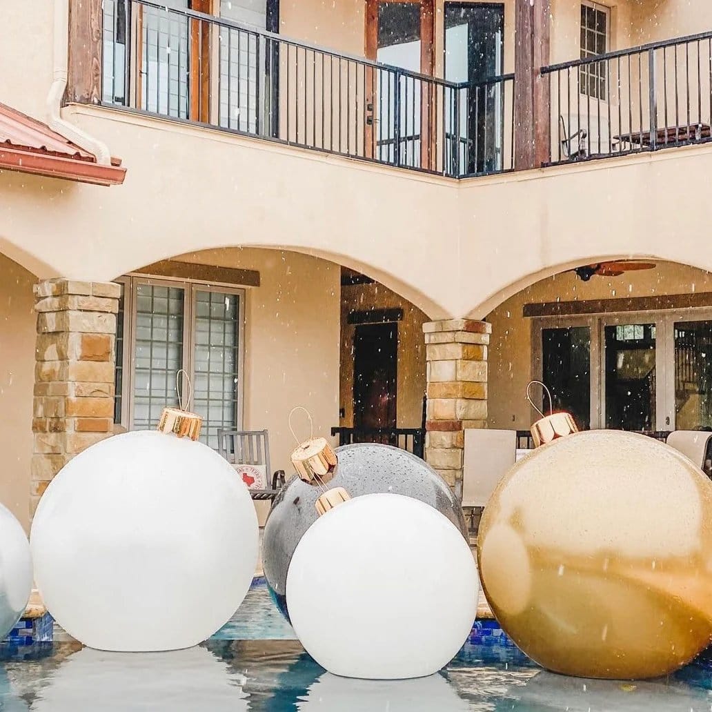 Oversized Inflatable Christmas Ball Decoration