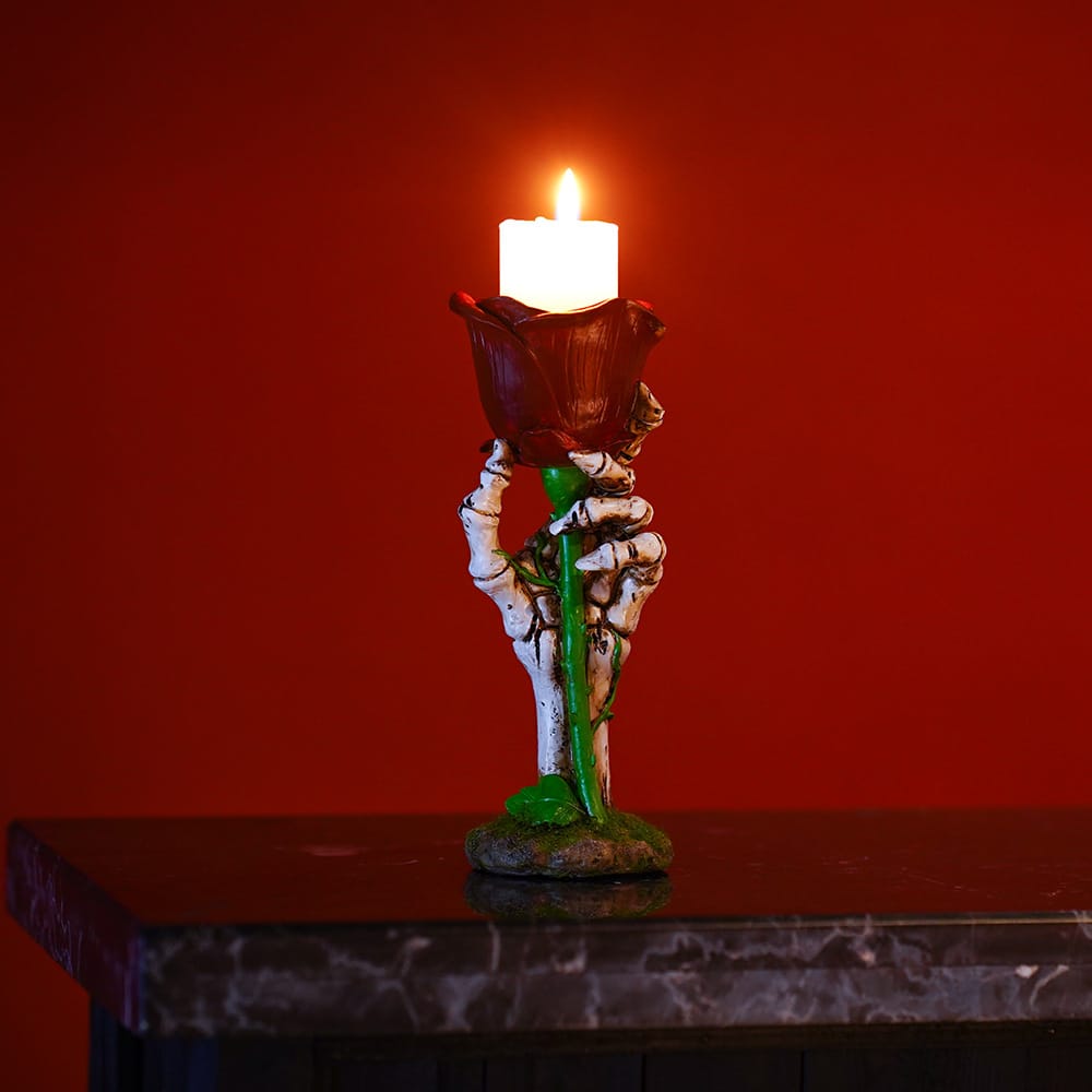 New Creative Love Theme Skull Handheld Rose Candlestick Desktop Ornaments