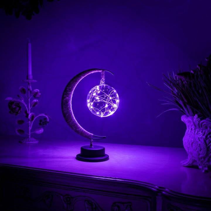 LAST DAY 48% OFFEnchanted Lunar Lamp That Gives That Lovely Soft